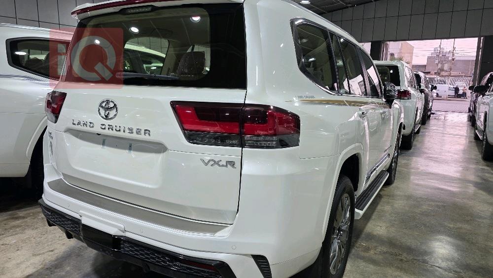 تويوتا لاندكروزر